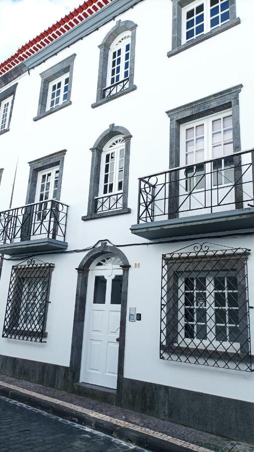 Colegio 86 Apartment Понта Делгада Екстериор снимка